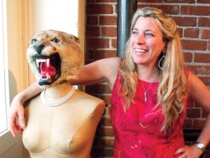 See how creepy the arm on the shoulder can be?